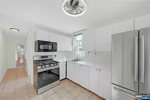 811 Montgomery Street 201, Jersey City, NJ 07306 - Photo 9