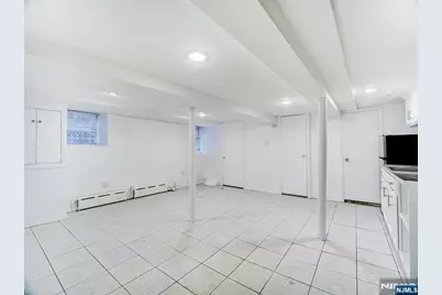 6011 Van Buren Place, West New York, NJ 07093 - Photo 21