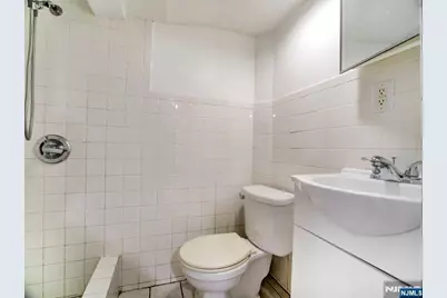 6011 Van Buren Place, West New York, NJ 07093 - Photo 19
