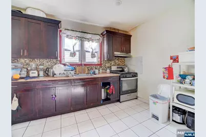 6011 Van Buren Place, West New York, NJ 07093 - Photo 7