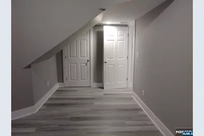 20 Goffle Road, Midland Park, NJ 07432 - Photo 9