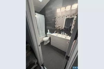 166 Shaler Avenue A #A, Fairview, NJ 07022 - Photo 11