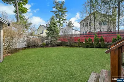 82 Blauvelt Avenue, Dumont, NJ 07628 - Photo 17