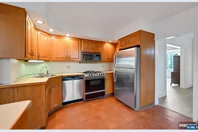 82 Blauvelt Avenue, Dumont, NJ 07628 - Photo 7