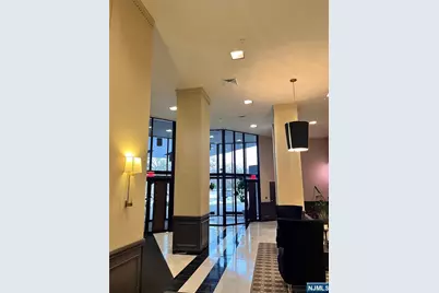 1265 15th Street 15B #15B, Fort Lee, NJ 07024 - Photo 1