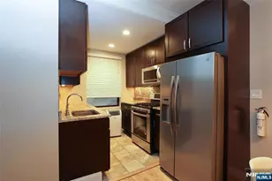 883 Blvd East 1C, Weehawken, NJ 07086 - Photo 9