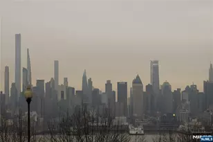 883 Blvd East 1C, Weehawken, NJ 07086 - Photo 15