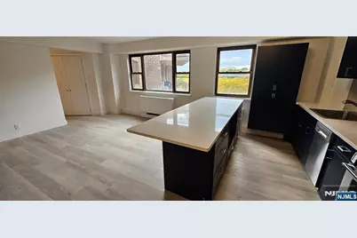 8800 Boulevard East 7K #7K, North Bergen, NJ 07047 - Photo 3