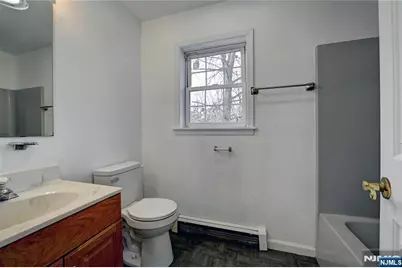 74 Camp Lane, Fairfield, NJ 07004 - Photo 23