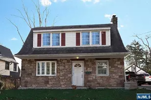 154 Sussex Rd, Tenafly, NJ 07670 - Photo 1