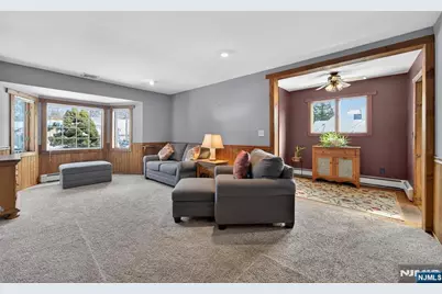 229 Rockland Avenue, River Vale Township, NJ 07675 - Photo 9