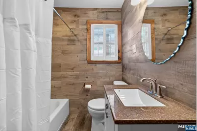 229 Rockland Avenue, River Vale Township, NJ 07675 - Photo 15