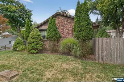 229 Rockland Avenue, River Vale Township, NJ 07675 - Photo 45