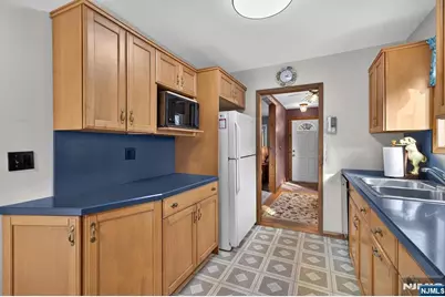 229 Rockland Avenue, River Vale Township, NJ 07675 - Photo 27