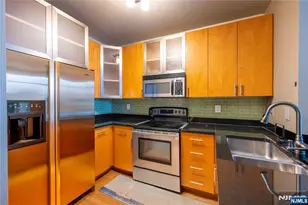 26 Ave At Port Imperial 416, West New York, NJ 07093 - Photo 7