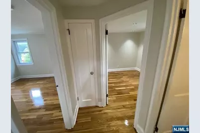 1013 Arlington Road, New Milford, NJ 07646 - Photo 9