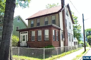 240 End Ave, Newark, NJ 07106 - Photo 1