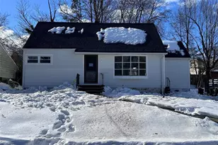 231 Spruce St, Midland Park, NJ 07432 - Photo 1