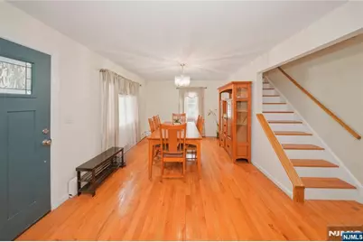 130 Tuella Avenue, Elmwood Park, NJ 07407 - Photo 5