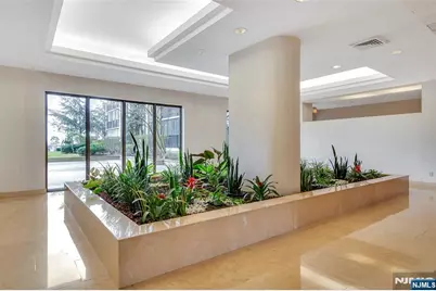 200 Winston 501 #501, Cliffside Park, NJ 07010 - Photo 5