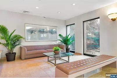 200 Winston 501 #501, Cliffside Park, NJ 07010 - Photo 3