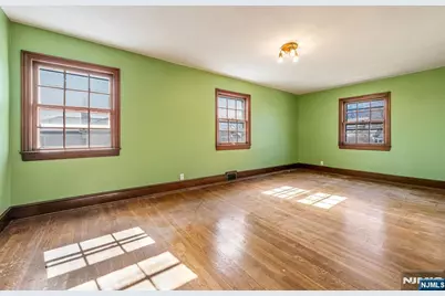 164 Chestnut Street, Garfield, NJ 07026 - Photo 11