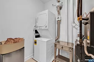 974 Summit Ave 401, Jersey City, NJ 07307 - Photo 35