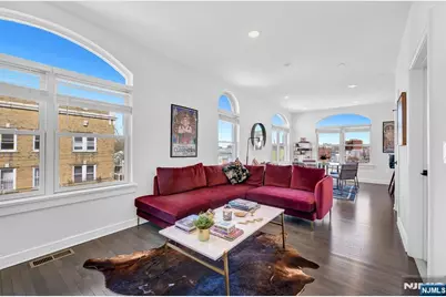 974 Summit Avenue 401 #401, Jersey City, NJ 07307 - Photo 7