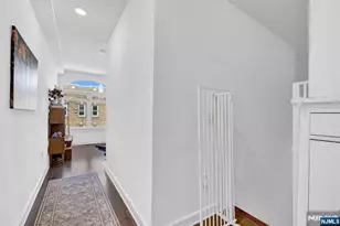 974 Summit Ave 401, Jersey City, NJ 07307 - Photo 29