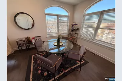 972 Summit Avenue 401 #401, Jersey City, NJ 07307 - Photo 5