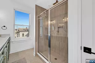 974 Summit Ave 401, Jersey City, NJ 07307 - Photo 31