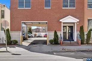 974 Summit Ave 401, Jersey City, NJ 07307 - Photo 43