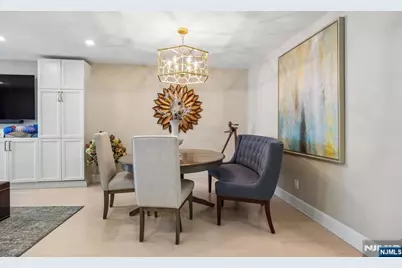 555 North Avenue 16-N #16-N, Fort Lee, NJ 07024 - Photo 11