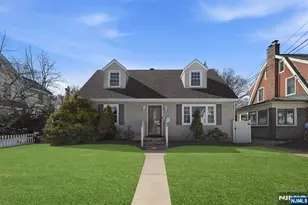95 Cedar Ave, Hackensack, NJ 07601 - Photo 1