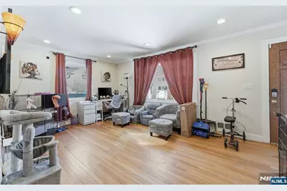 95 Cedar Avenue, Hackensack, NJ 07601 - Photo 5