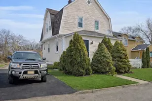 73 Fairview Ave, Teaneck Township, NJ 07666 - Photo 1