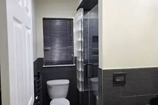 24 Van Vechten Street 2nd Fl, Newark, NJ 07114 - Photo 13