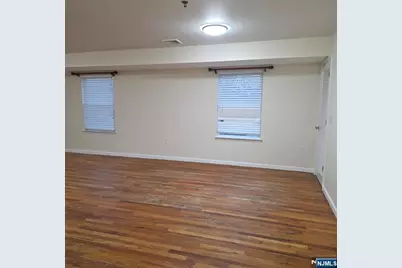 24 Van Vechten Street 2nd Fl. #2nd Fl., Newark, NJ 07114 - Photo 9