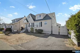 19 Woodward St, Saddle Brook Township, NJ 07663 - Photo 5