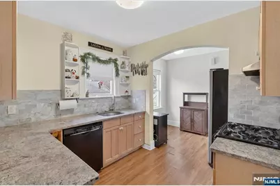 10 Brookside Avenue, Hawthorne, NJ 07506 - Photo 25