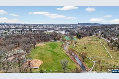 10 Brookside Avenue, Hawthorne, NJ 07506 - Photo 49