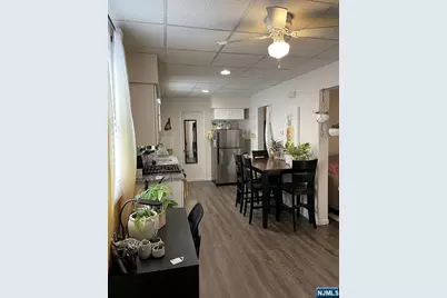 632 Chase Avenue 1 #1, Lyndhurst Township, NJ 07071 - Photo 3