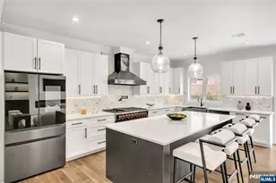 428 6th Street 2, Palisades Park, NJ 07650 - Photo 17