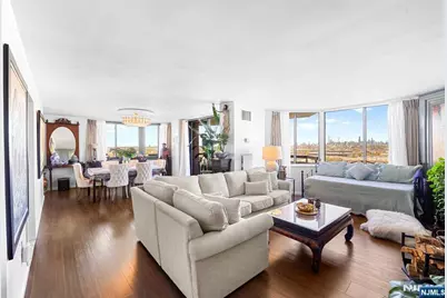 2005 Harmon Cove Tower, Secaucus, NJ 07094 - Photo 1