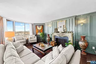 2005 Harmon Cove Tower, Secaucus, NJ 07094 - Photo 1