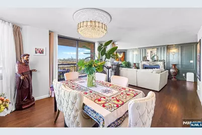 2005 Harmon Cove Tower, Secaucus, NJ 07094 - Photo 7