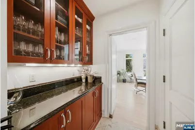 61 Essex Drive, Tenafly, NJ 07670 - Photo 21