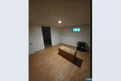 51 Rollinson Street, West Orange Township, NJ 07052 - Photo 13