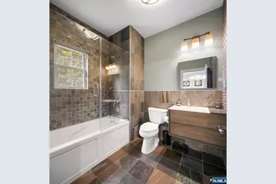 56 Lilac Lane, Paramus, NJ 07652 - Photo 11