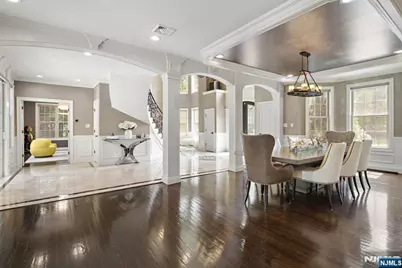 56 Lilac Lane, Paramus, NJ 07652 - Photo 7